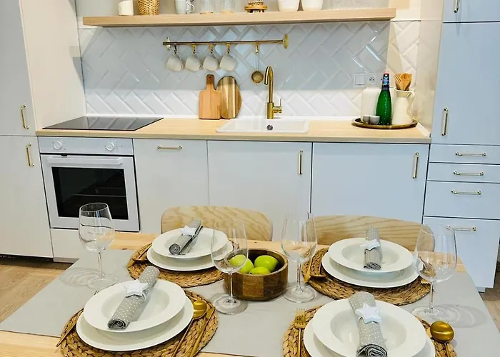 Cozy&unique Near Train Station * Bratislava