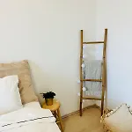 Apartamento Cozy And Unique Near Train Station